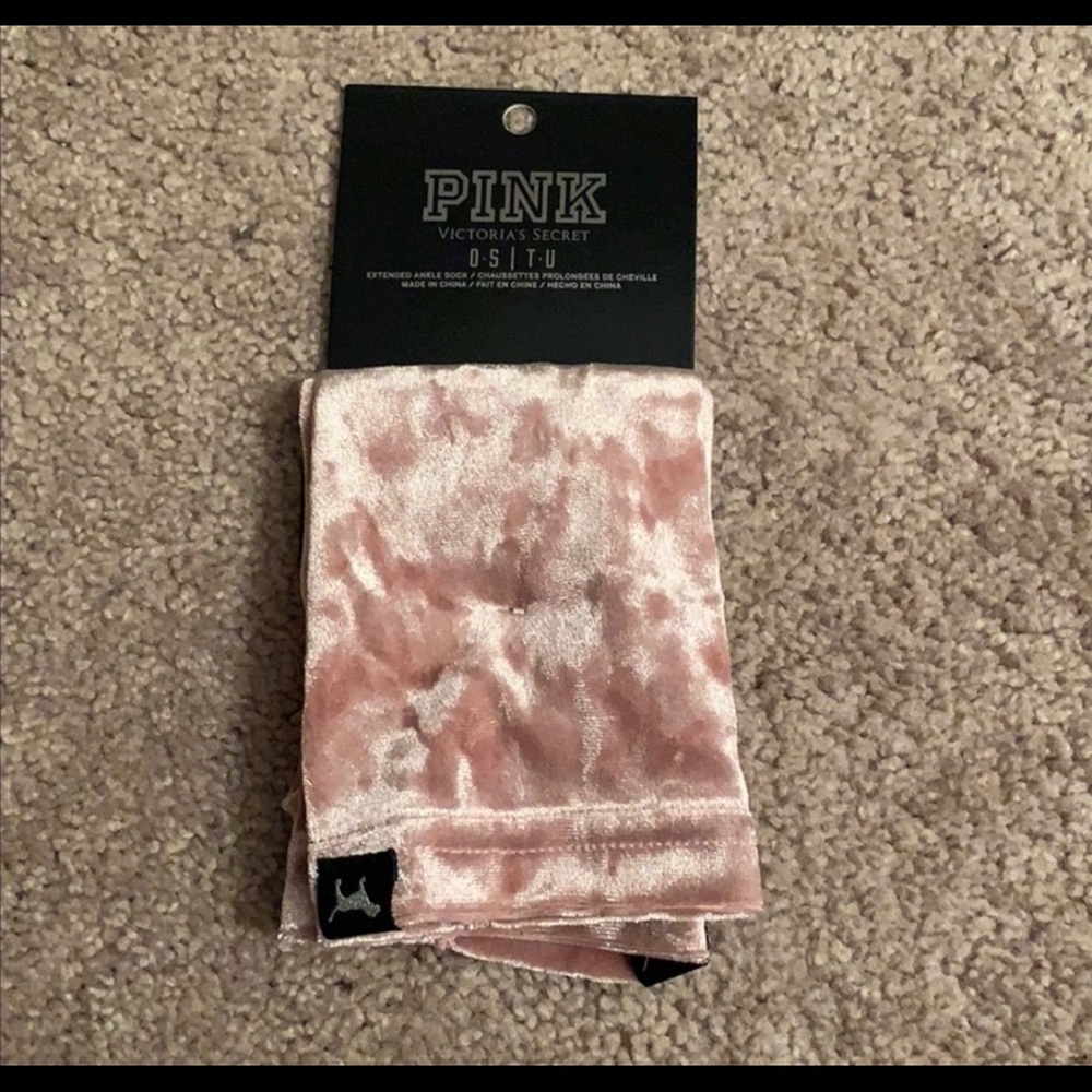 Pink Victoria secret ankle socks!